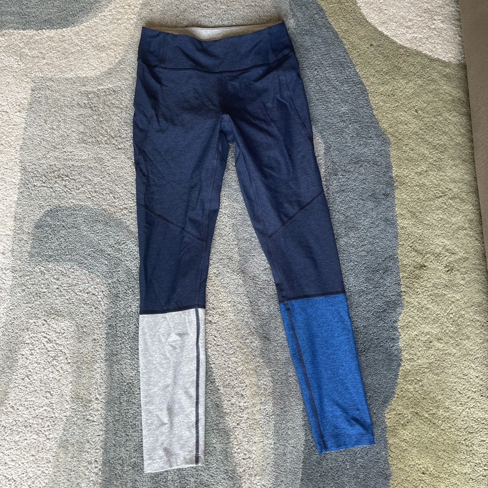 Outdoor Voices 7/8 Two Tone Leggings